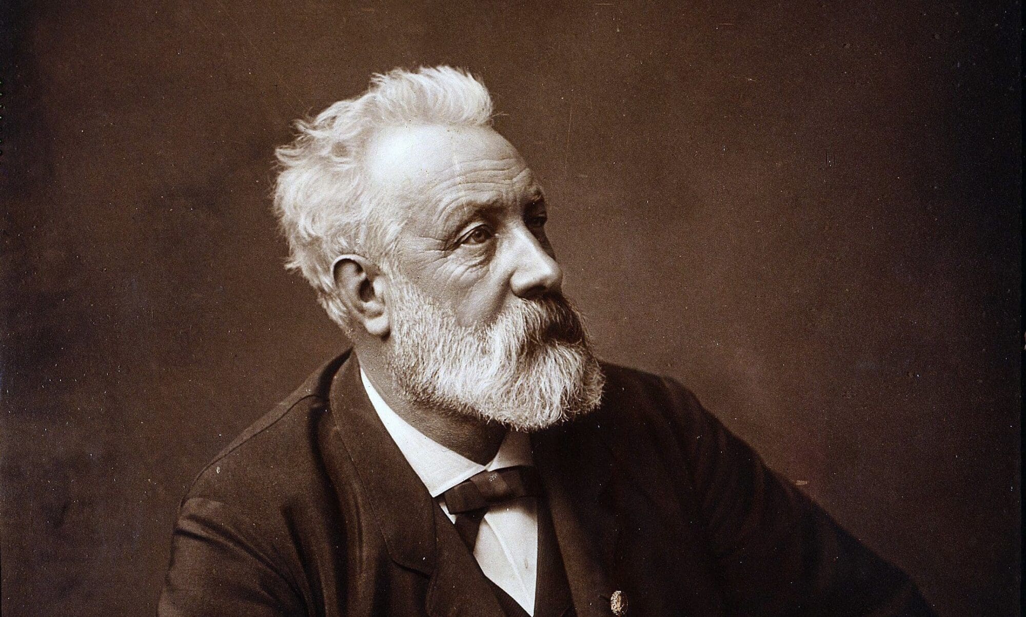 Extraordinary Voyages, New Again: Carlini Classics Reintroduces Jules Verne